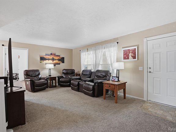4th image of 150 Whippoorwill Ln