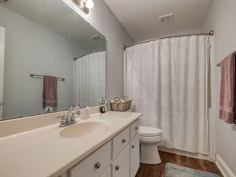 123 McCollum St — Photo 9