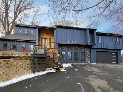 8008 Lea Rd, Bloomington, MN, 55438