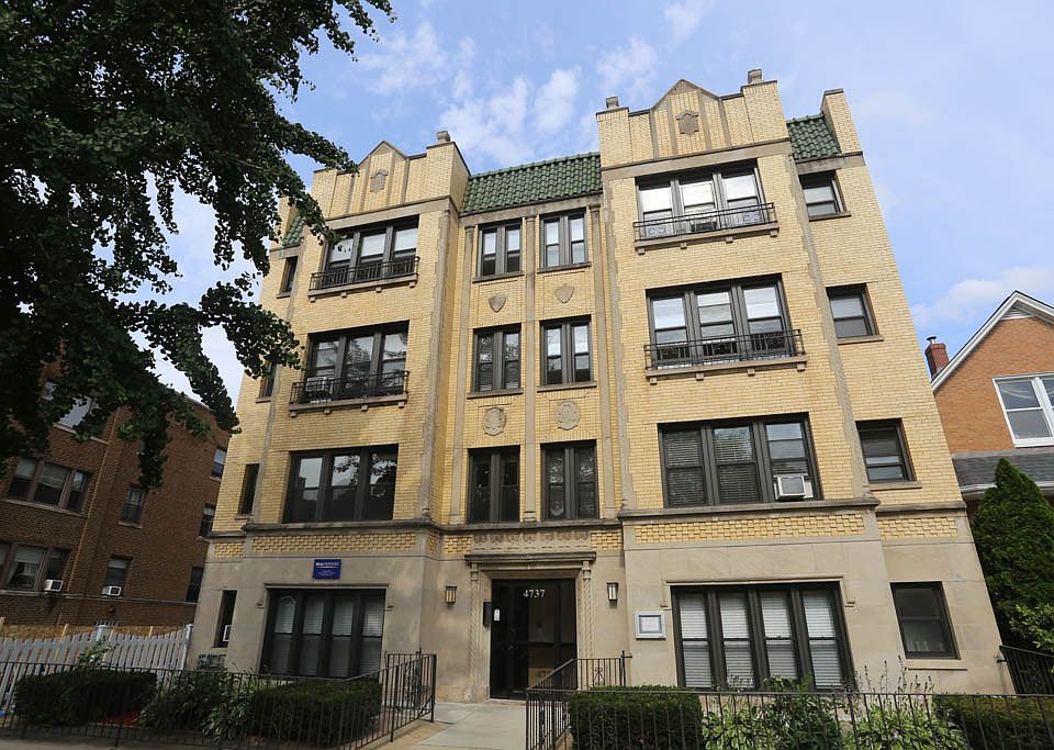 1st image of 4737 N Hermitage Ave APT 302