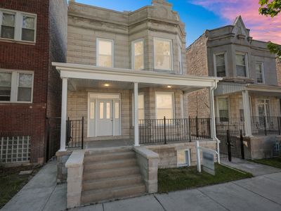 6652 S Woodlawn Ave, Chicago, IL, 60637