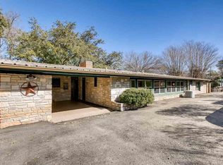608 Sandy Harbor Dr, Horseshoe Bay, TX 78657