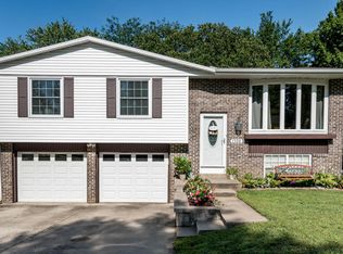 1326 Westview Dr, Jefferson City, MO 65109