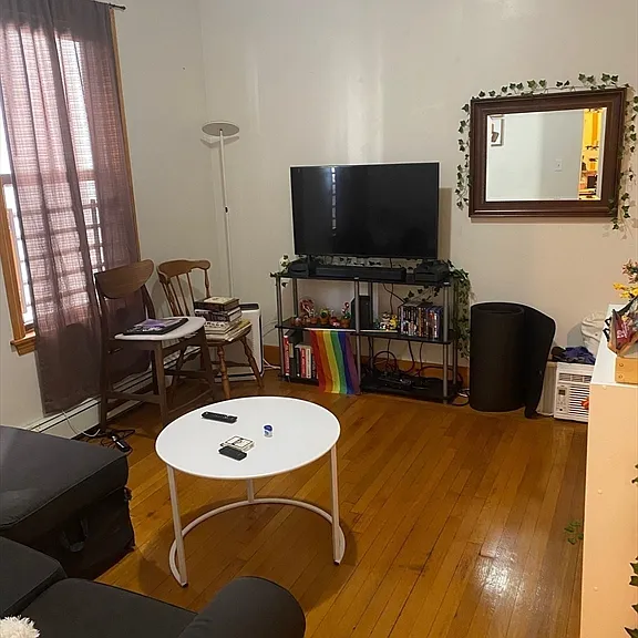 324 Summit Ave #1 — Photo 4