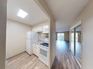 140 SW 9th St #3, Hermiston, OR 97838