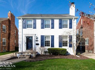 425 McKinley Ave, Grosse Pointe Farms, MI 48236