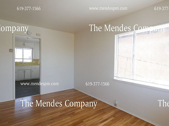 4th image of 4822 Pescadero Ave