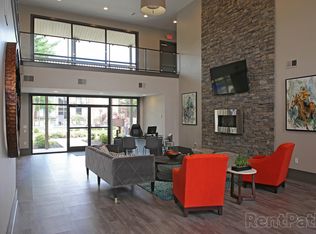 9406 Doral Ct APT 7, Louisville, KY 40220