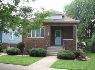 2026 Wespark Ave, Whiting, IN 46394