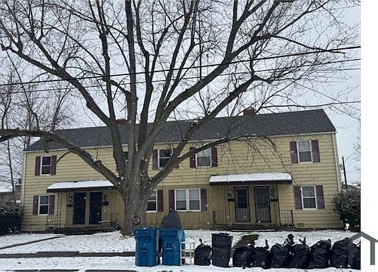 1st image of 946 N Central Dr