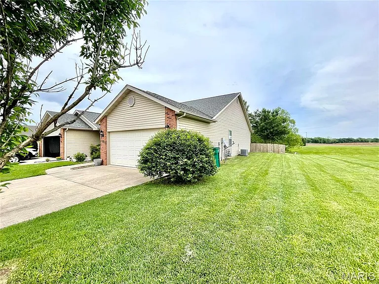 10955 Kentfield Dr — Photo 26