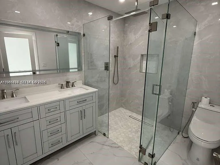 19020 SW 91st Ave — Photo 12
