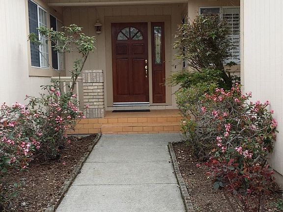 2nd image of 531 Maria Dr