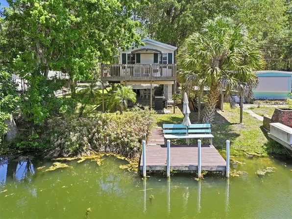 6169 Waverly Rd, Weeki Wachee, FL 34607