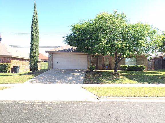 2nd image of 2801 Fieldstone Dr