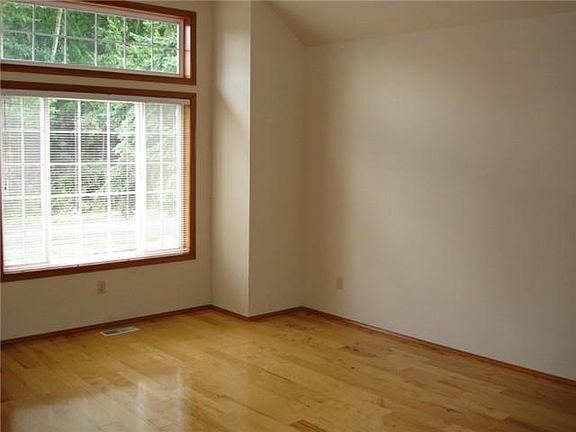 2nd image of 170 Highland Dr