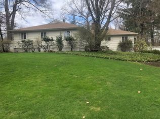 81 Garland Rd, Rye, NH 03870