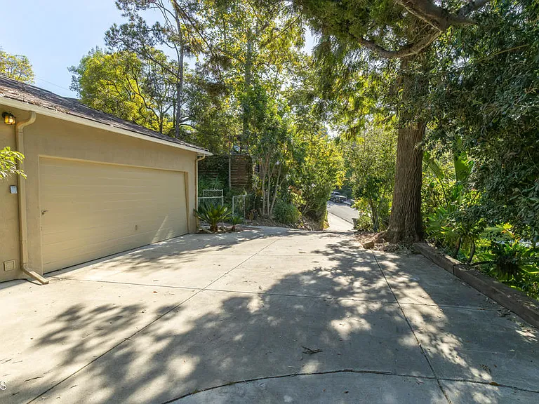1425 Brixton Rd — Photo 39