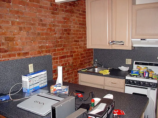 Rented by City Connections Realty | media 39