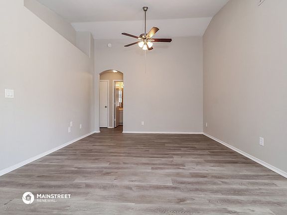 5th image of 12709 W Voltaire Ave