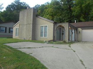 682 E Bluff St, Marseilles, IL 61341