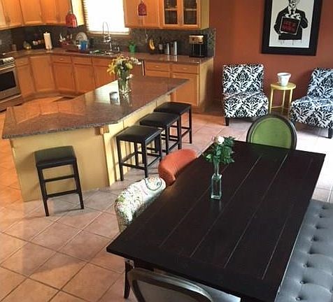 4th image of 1572 Greenbriar Run