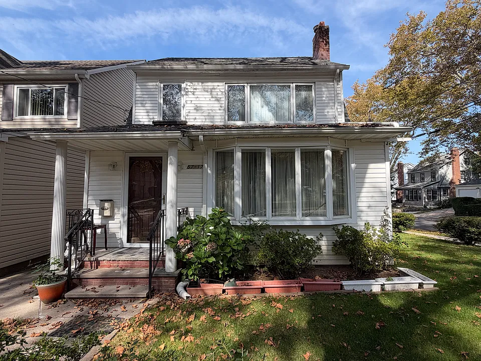 25717 Pembroke Ave #1