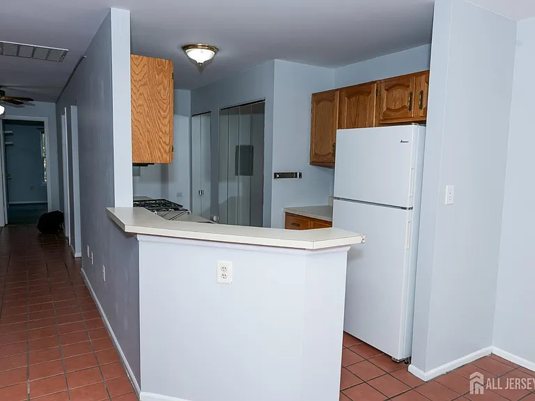 2162 Ash Ct — Photo 25