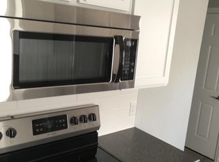 711 S 2nd St, Salina, KS 67401