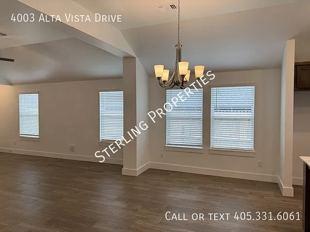 4003 Alta Vista Dr — Photo 8