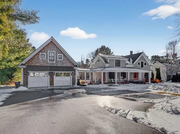 263 Foreside Road, Falmouth, ME 04105