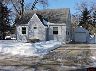 355 Parry St, Mankato, MN 56001