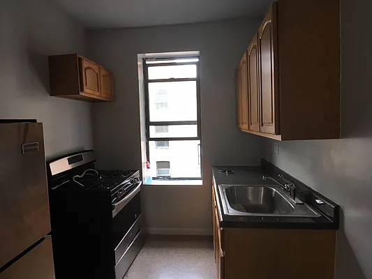 Rented by BRICK & GALO REALTY CORP | media 3