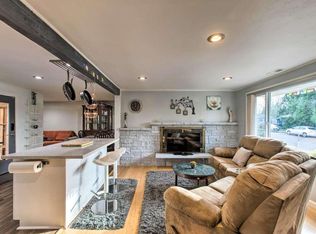 5907 242nd St SW, Mountlake Terrace, WA 98043