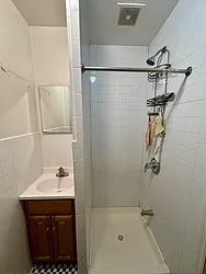 Rented by JB Mac Real Estate Inc.