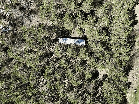 3rd image of 16880 Vondra Rd