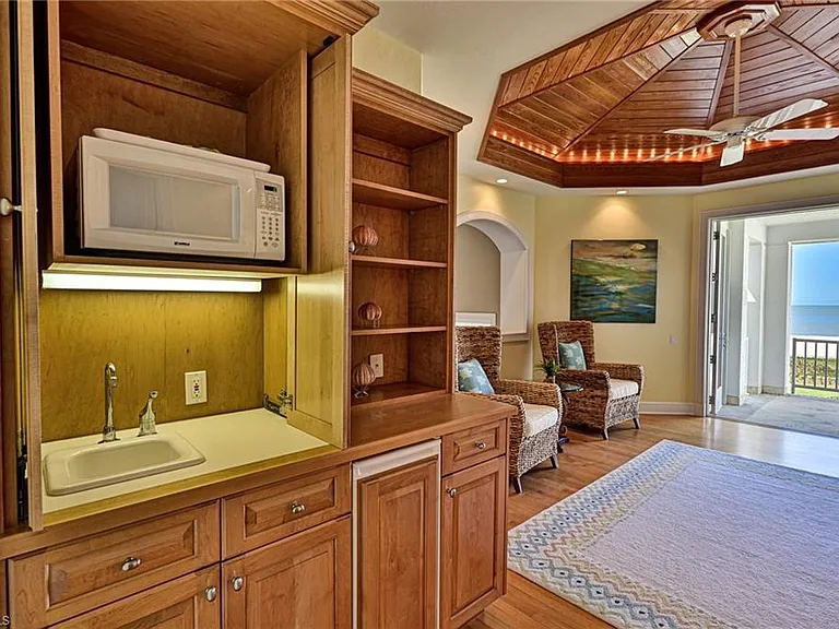 235 Barefoot Beach Blvd — Photo 24