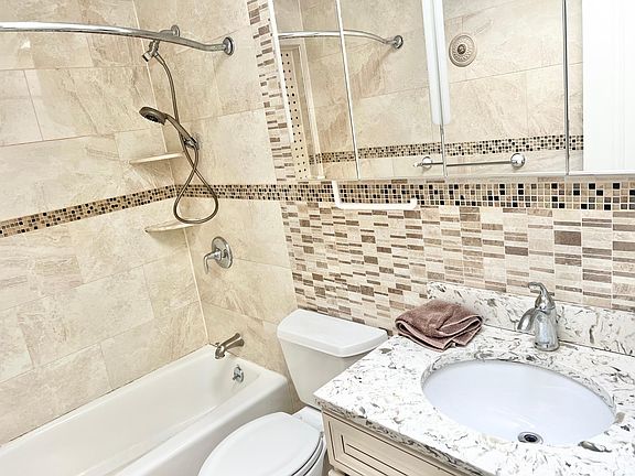 5th image of 5746 229th St #3F