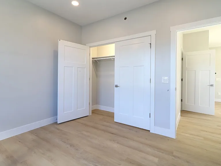 117 Elly Dr — Photo 8