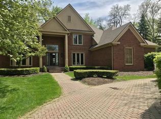13532 Canterbury Ct, Plymouth, MI 48170