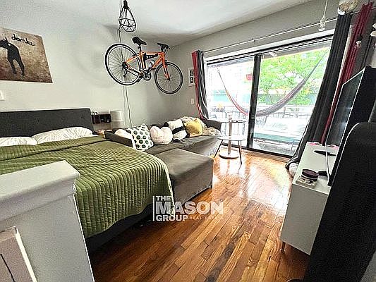 2nd image of 432 E 88th St #210