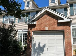 134 Giera Ct, Parlin, NJ 08859