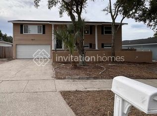 1917 Derbywood Dr, Brandon, FL 33510