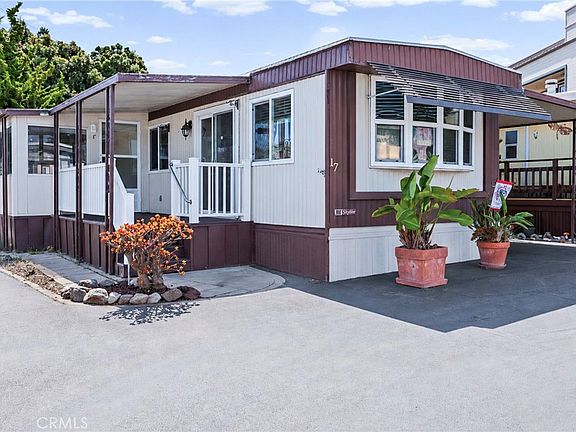 3rd image of 901 Morro Ave