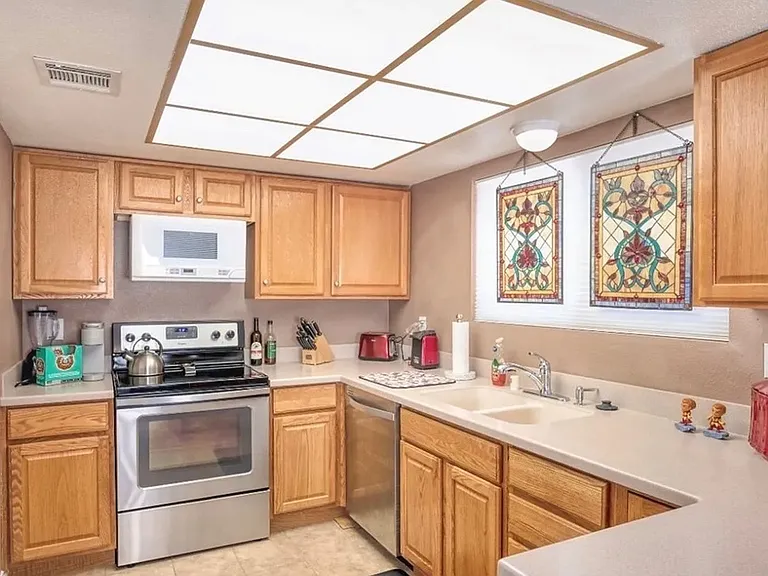 4674 Monterey Cir #1 — Photo 5