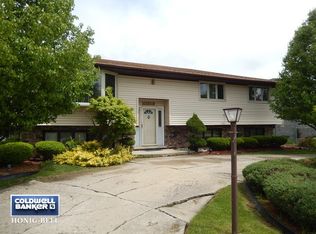 10319 S 83rd Ave, Palos Hills, IL