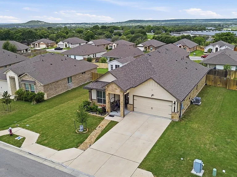 229 Cinnamon Loop — Photo 37
