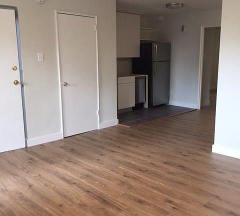 2nd image of 540 W Sedgwick St APT 4B