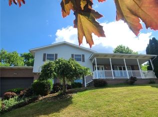 110 Martha Dr, Saint Clairsville, OH 43950