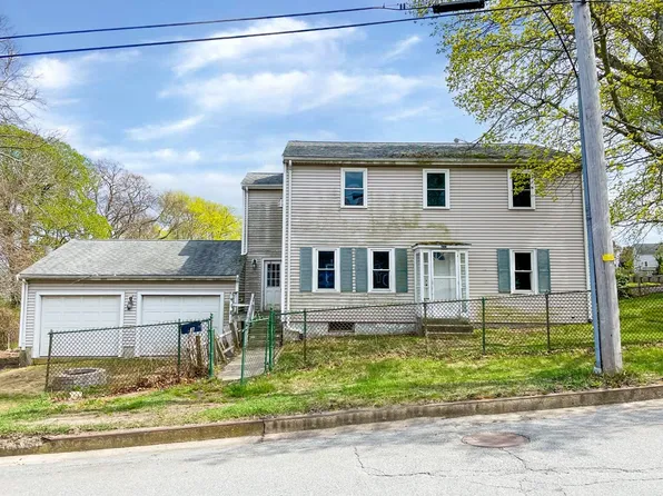 433 Court St, Plymouth, MA 02360